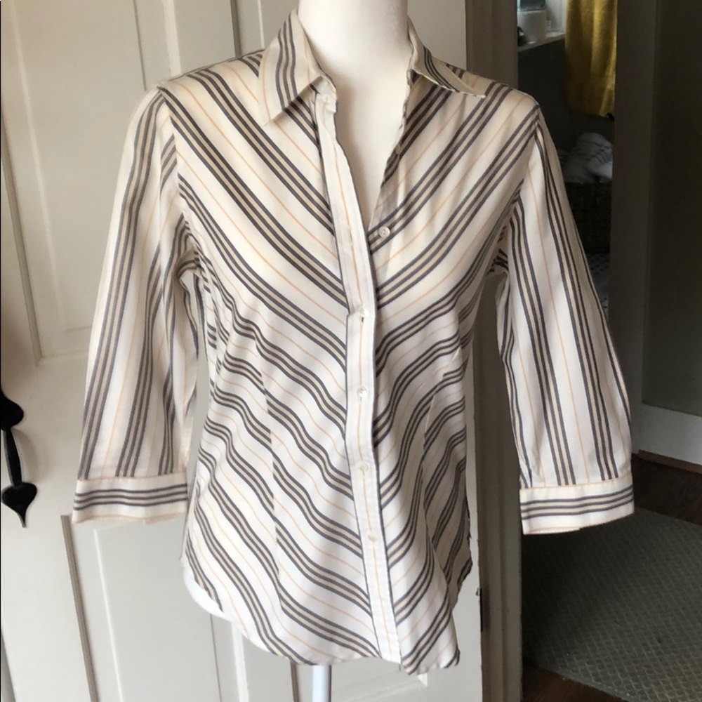 Burberry Brit 3/4 sleeve button down. Size M.